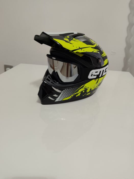 Nowy kask crossowy rozmiar L z goglami do wyboru