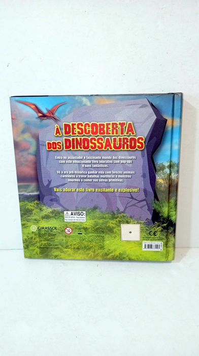 Á Descoberta dos Dinossauros - Pop-Up