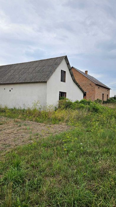 незавершений будинок та земельна ділянка 19,9 сот., с. Старий Добротвір