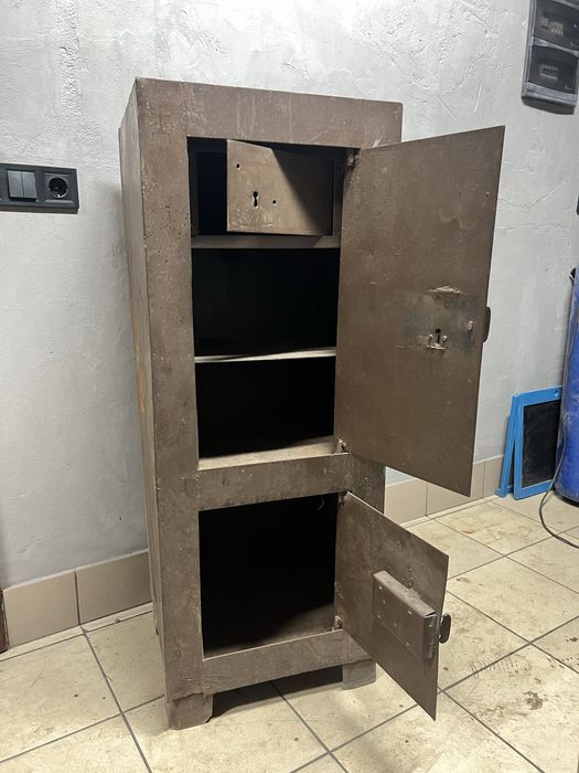 продам сейф ссср