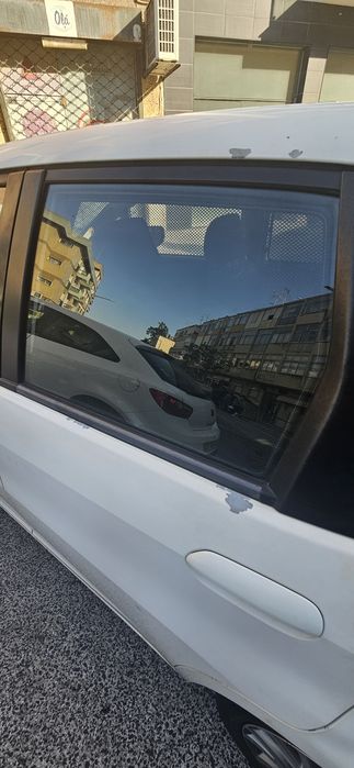 Honda jazz em  bom estado