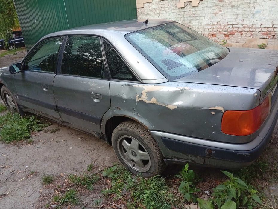 Продам Ауди 100 С4