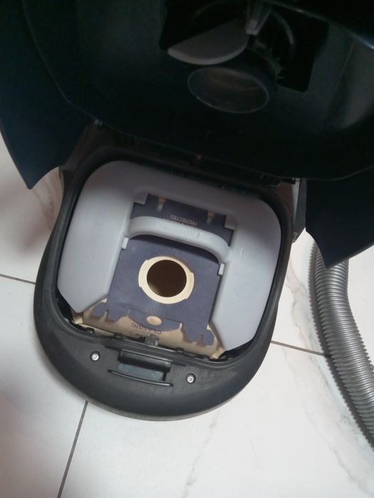 Odkurzacz Philips 2000 W