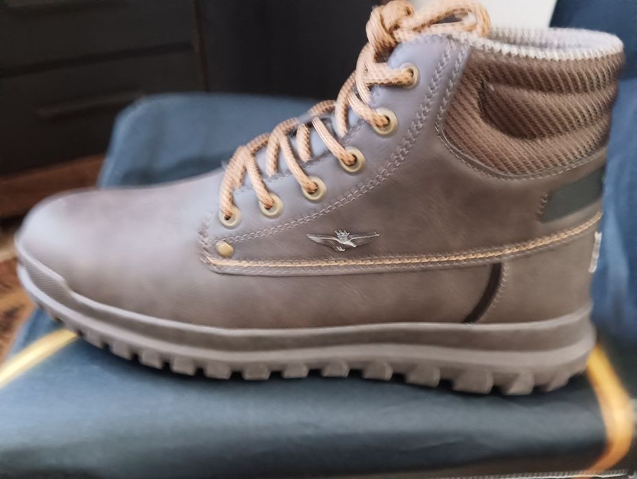 Aeronautica Militare  Trapery Stivaletto rozm.44 .