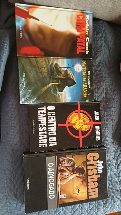 Livros em estado razoável