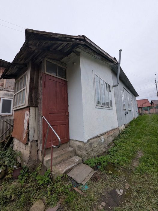 Центр Надвірної ,продаєтсья будинок з 34 сотих