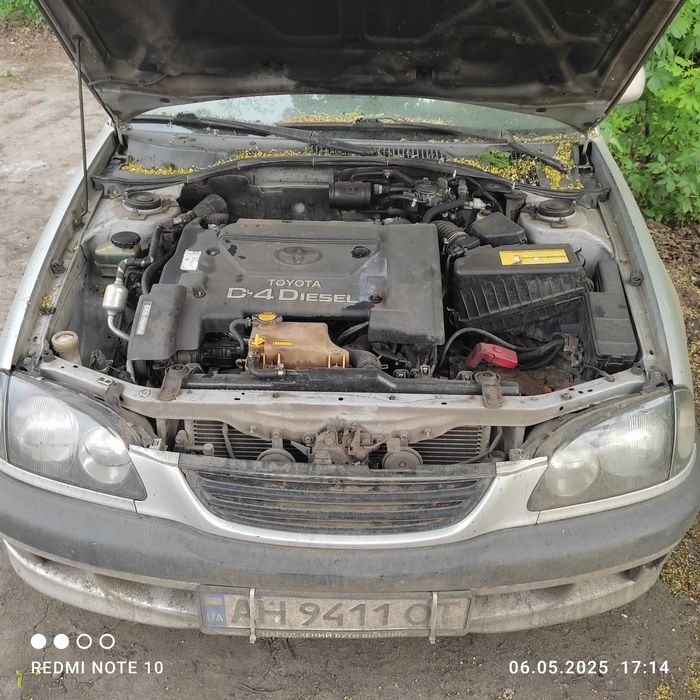 Тойота Авенсис Т22