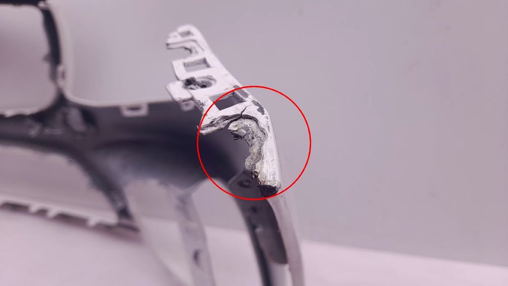 Pára-choques frente MERCEDES-BENZ Classe C Carrinha (S205)