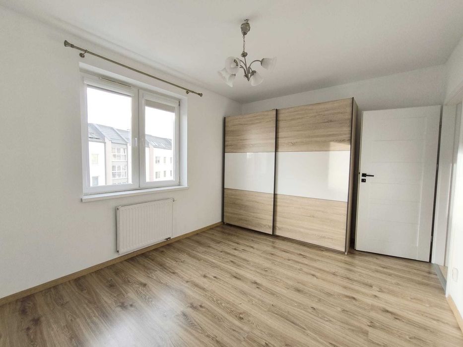 Mieszkanie 2 - pokojowe z aneksem w bloku deweloperskim