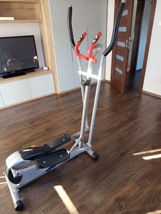 Orbitrek z wyświetlaczem