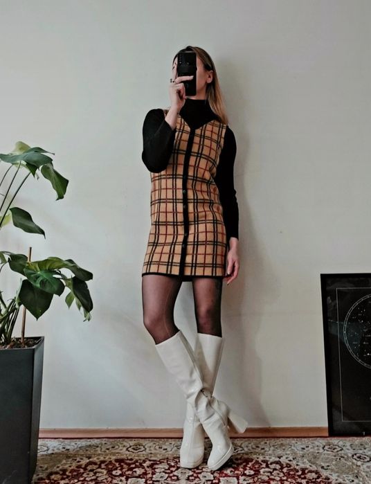 Sukienka retro vintage