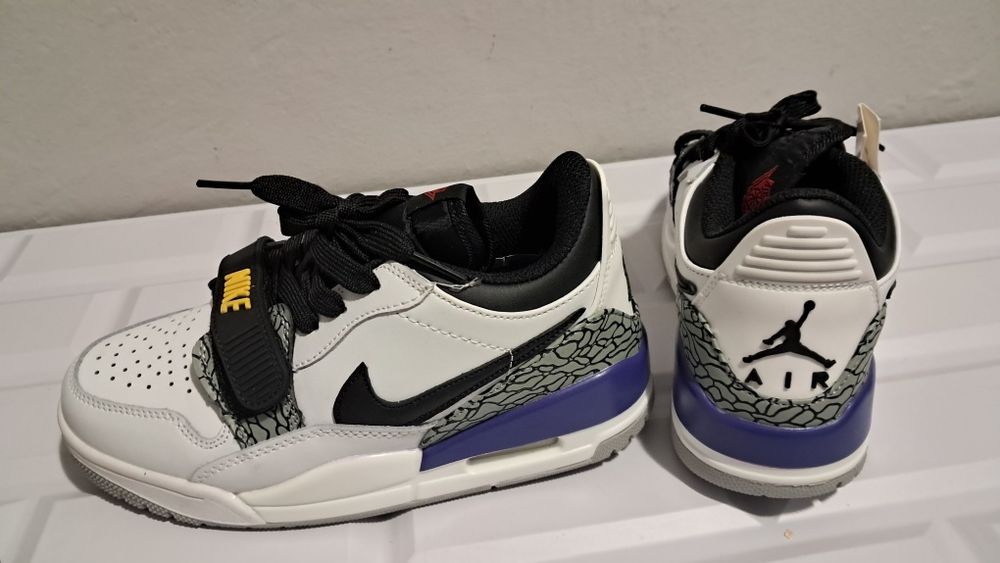 Кросівки Nike Air Jordan Legacy