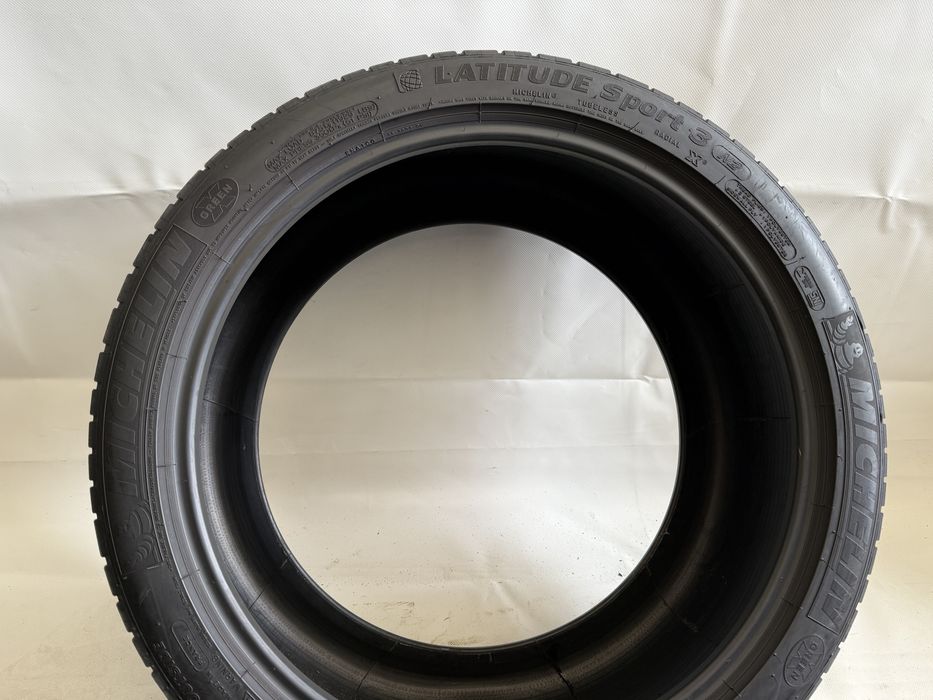 295/35/21 Michelin Latitude Sport 3 N2 103Y