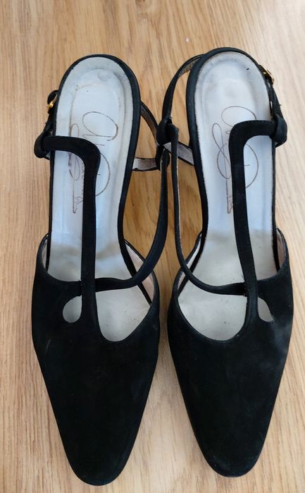 Buty bez pięty, sandałki 40