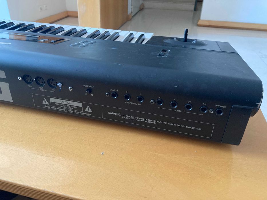 Korg M1 Sintetizador