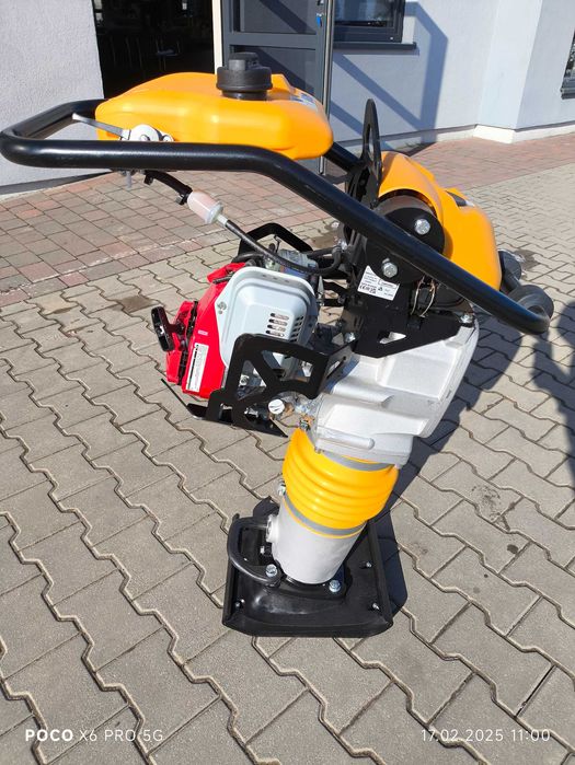 Zagęszczarka Stopowa Ubijak Skoczek ENAR PH 70E HONDA GXR 120 3,5KM