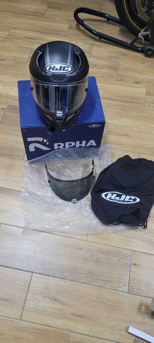 HJC Rpha 11 Carbon S