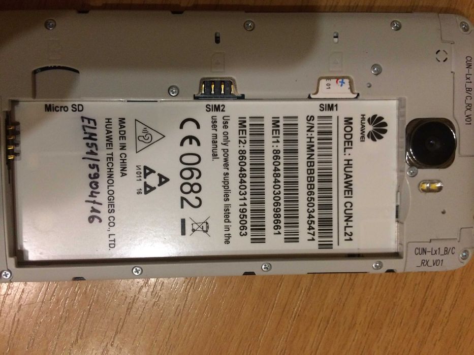 Smartfon czarny Huawei CUN-L21 dual SIM