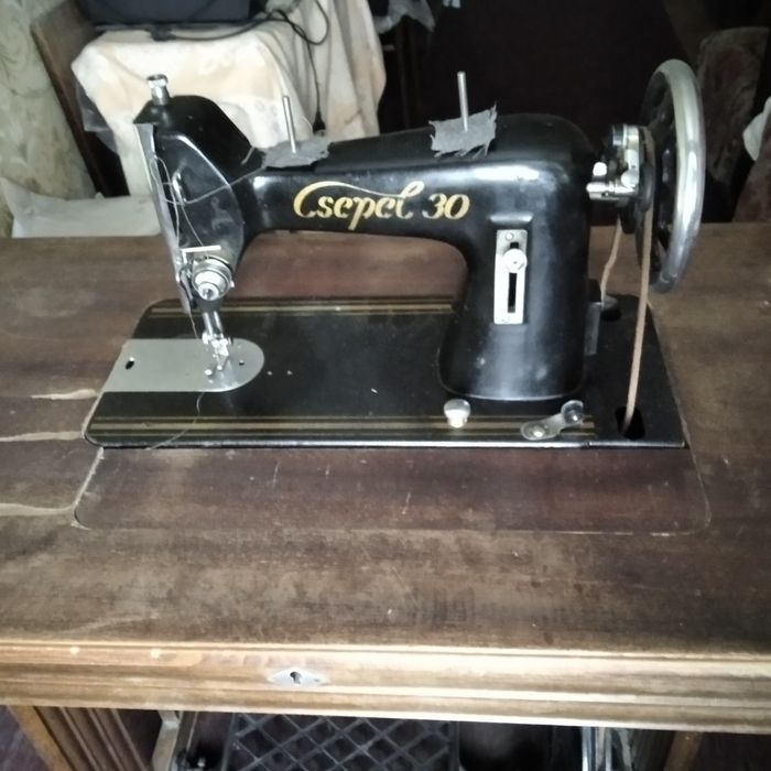 Продам Швейные машины.