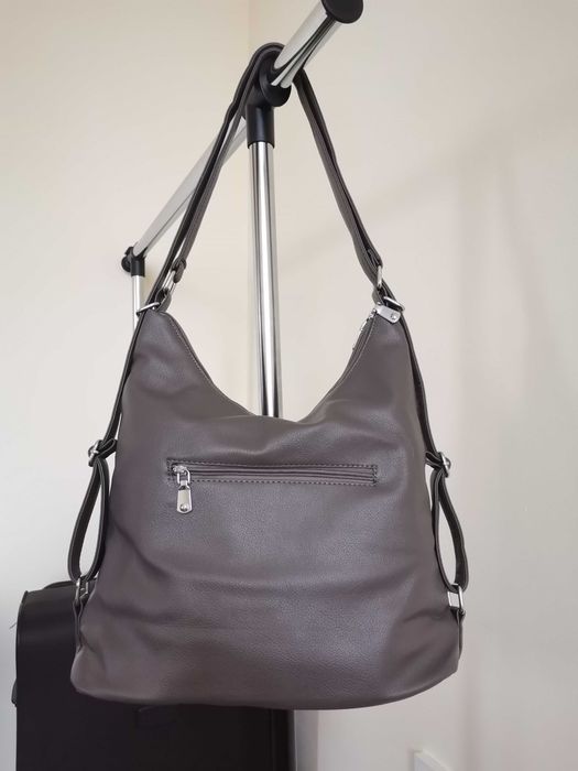 Сумка жіноча містка