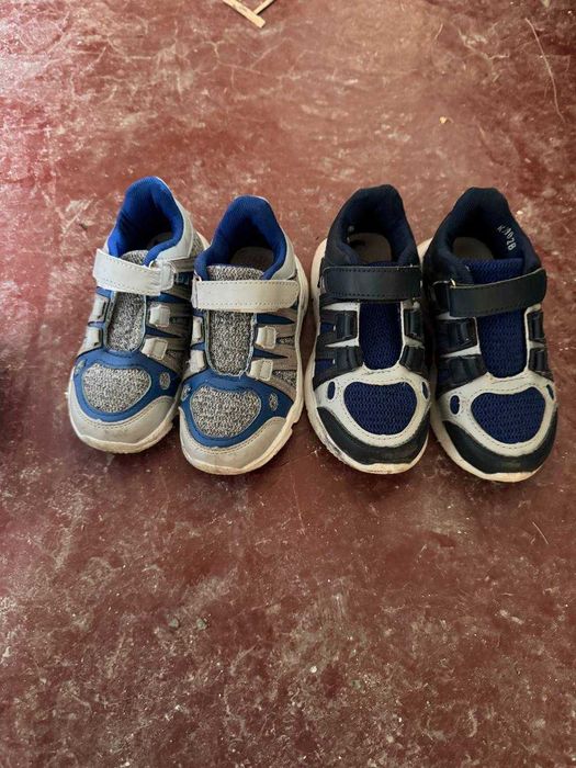 Кросівки дитячі срочно продаж