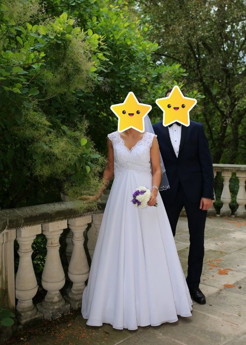 Suknia ślubna 36/38 + dwa welony