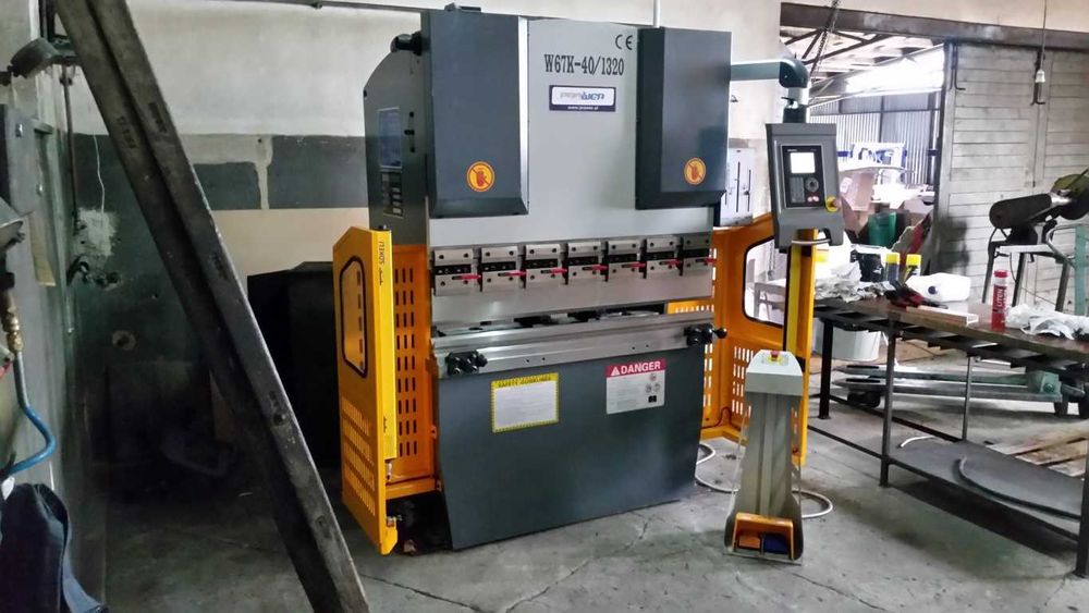 Prasa krawędziowa CNC 40T/1600mm Nowa Delem DA41T PRAWER