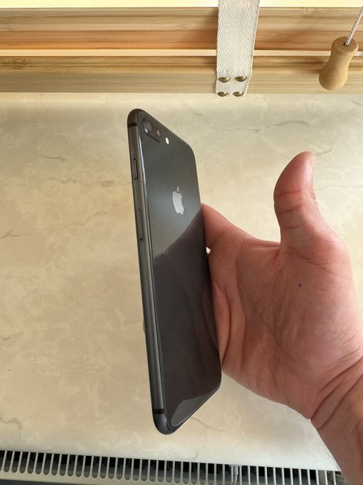 Iphone 8 Plus 64Gb