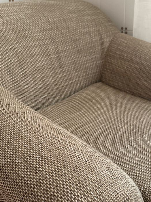 Sofá de 2 lugares + poltrona