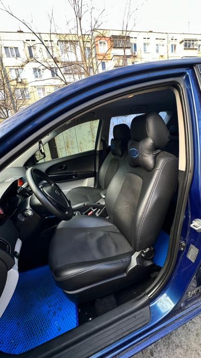 Продам авто Kia ceed 2008