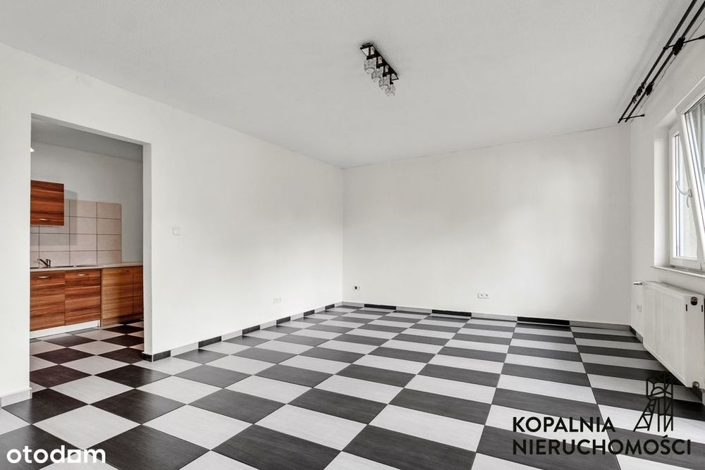 3 pok. kamienica centralne balkon 1 piętro