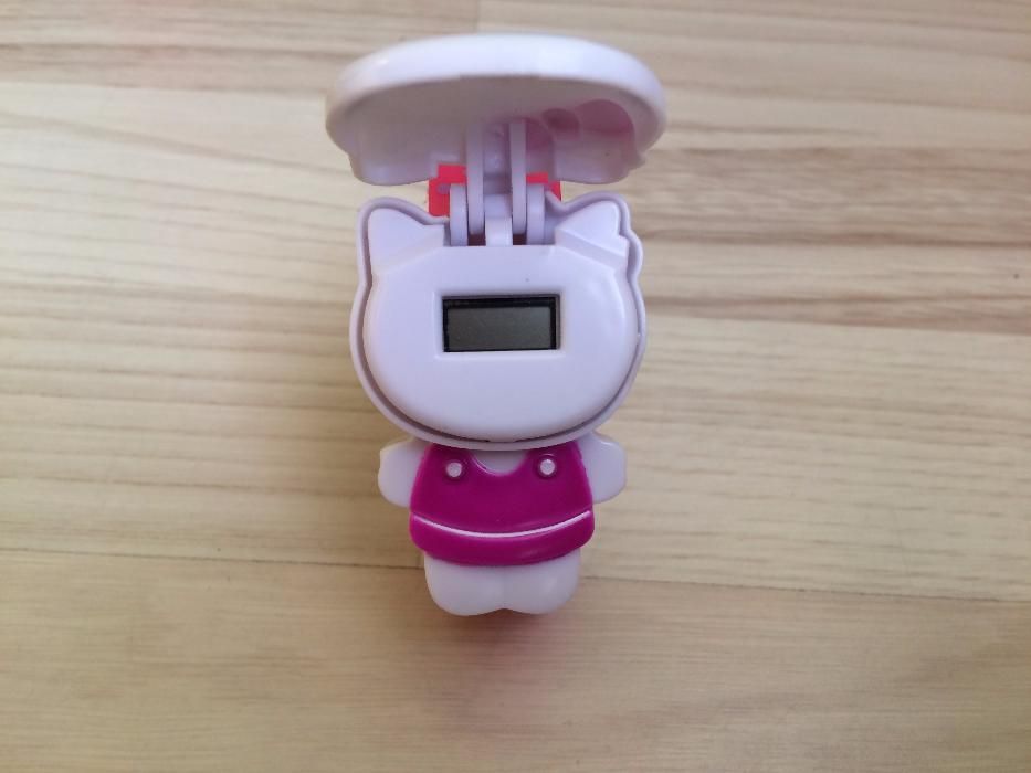 Figurki Jej Wysokość Zosia i dodatki + zegarek Hello Kitty