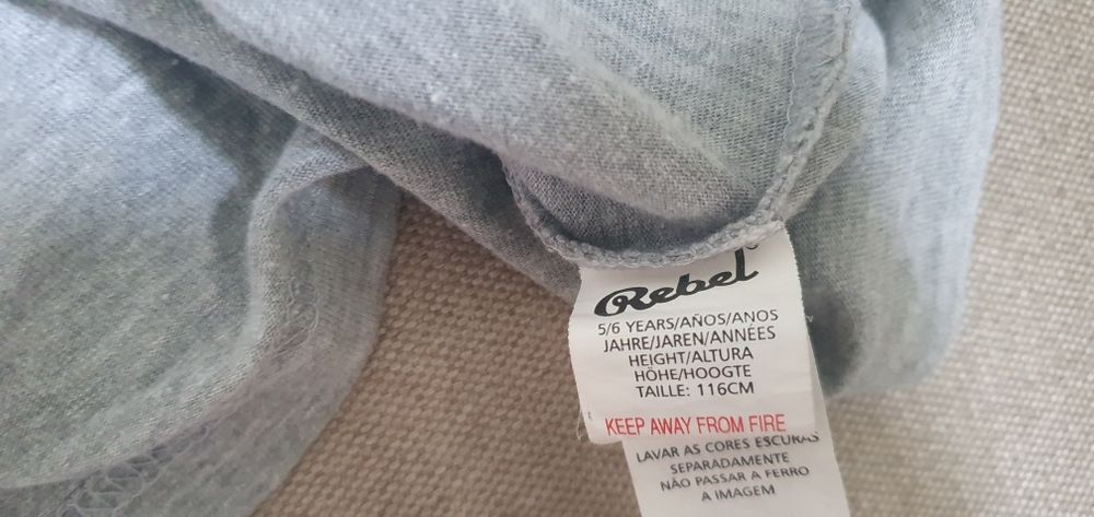Rebel t-shirt dziecięcy rozm 5-6lat 116cm