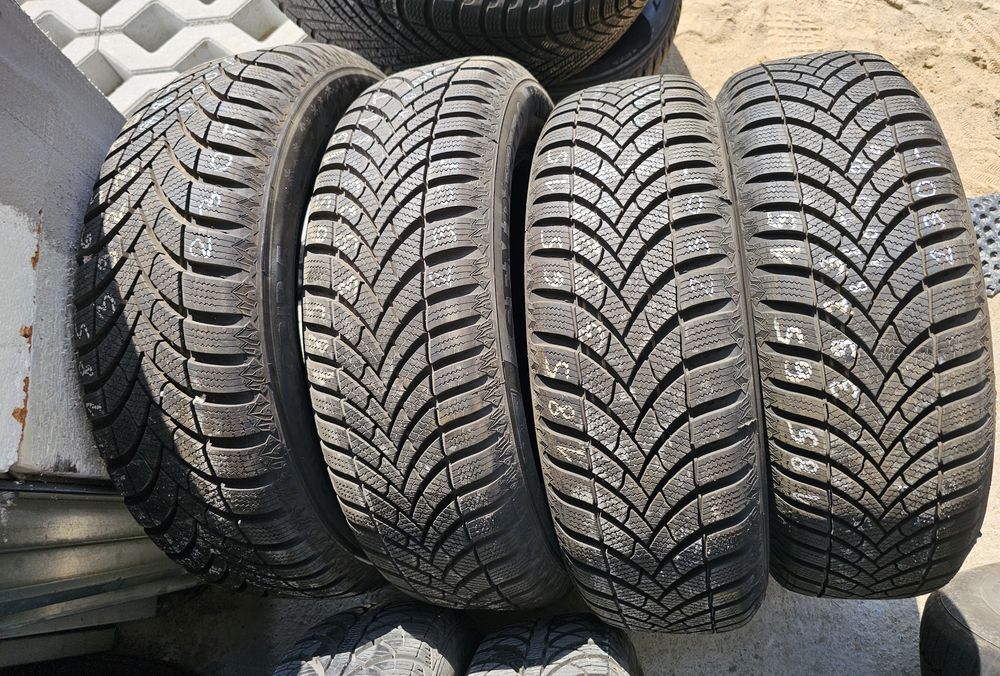 185/65R15 Semperit Speed Grip 5 Zima