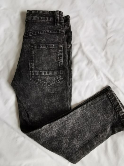 Jeansy ciemne 5-6 l 110-116 cm