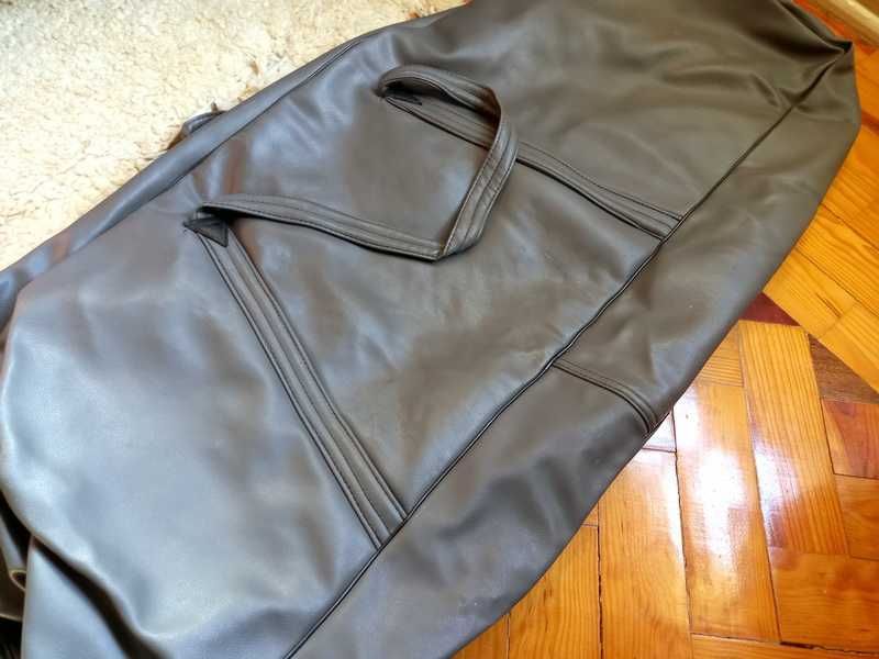 Capa de transporte para teclados