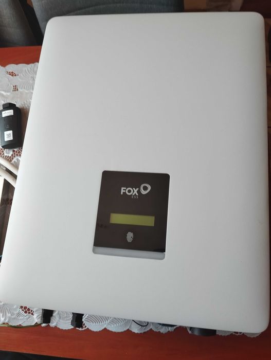 Inwerter fotowoltaiczny FoxESS z serii T8