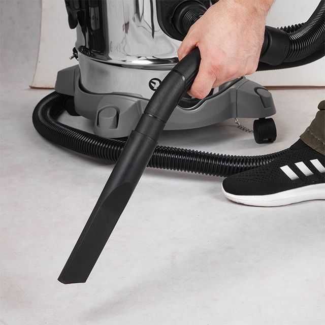 Пылесос строительный INTERTOOL DT-1025 (1.4 кВт, бак 20 л, розетка)