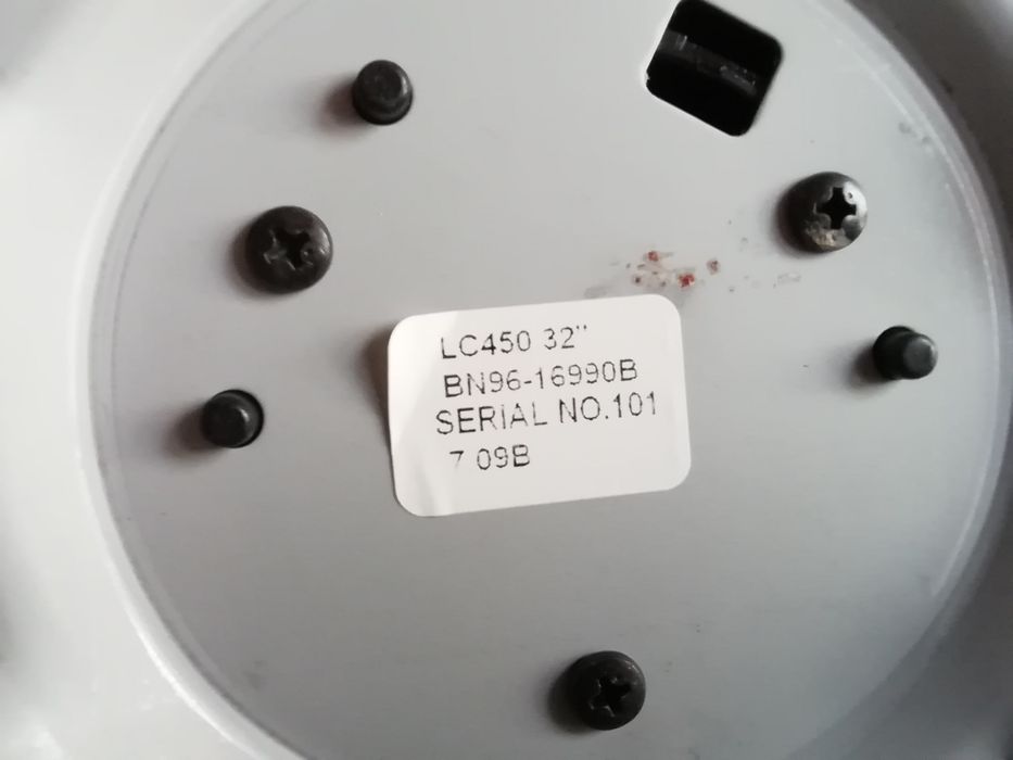 Подставка для телевизора или монитора