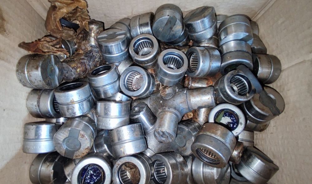 Хрестовина карданного валу Зил