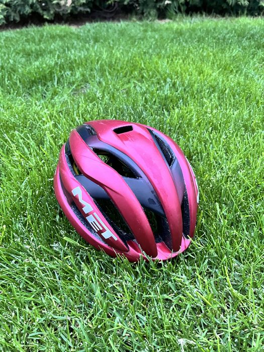 Kask met trenta mips red