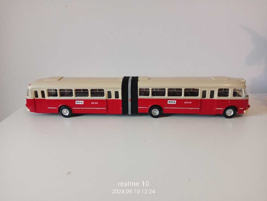 Kultowe Autobusy PRL Jelcz AP 02 skala 1:43