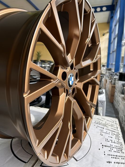 Felgi aluminiowe Bmw X5 X6 X7 20 cali złote