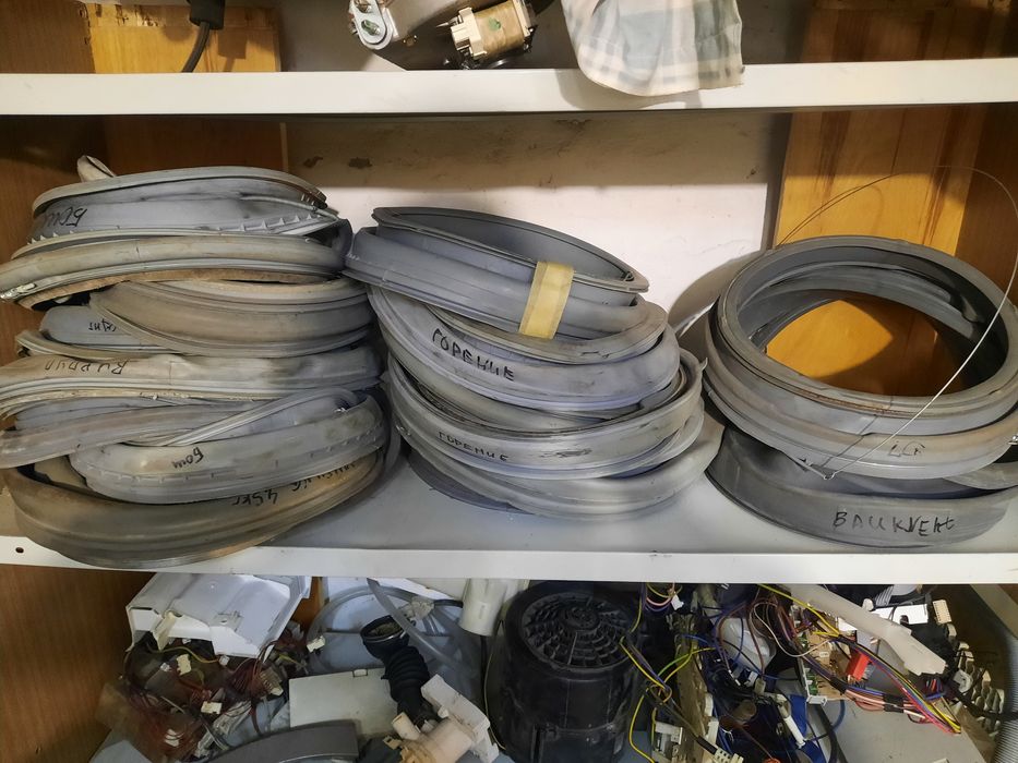 Манжета, мотор , плати, люк  для Пральної машини