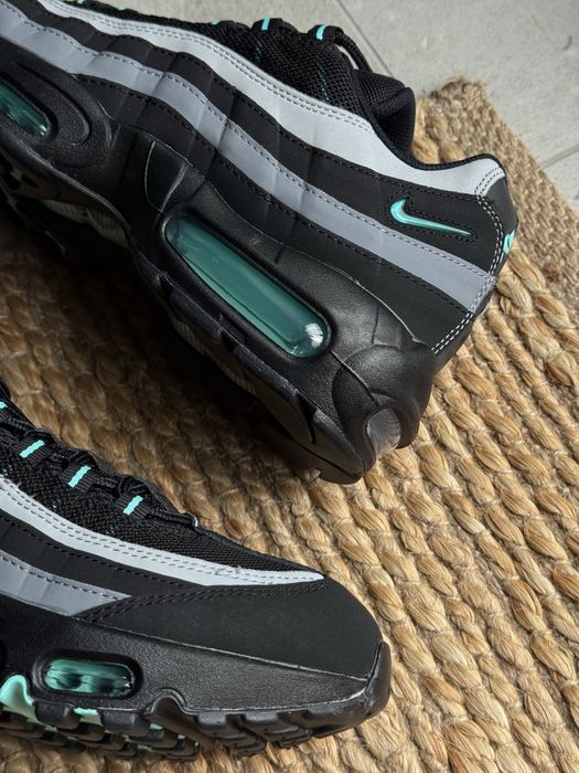 Оригинал Nike Air Max 95 (HV6062 001) найк аир макс 97 тн plus