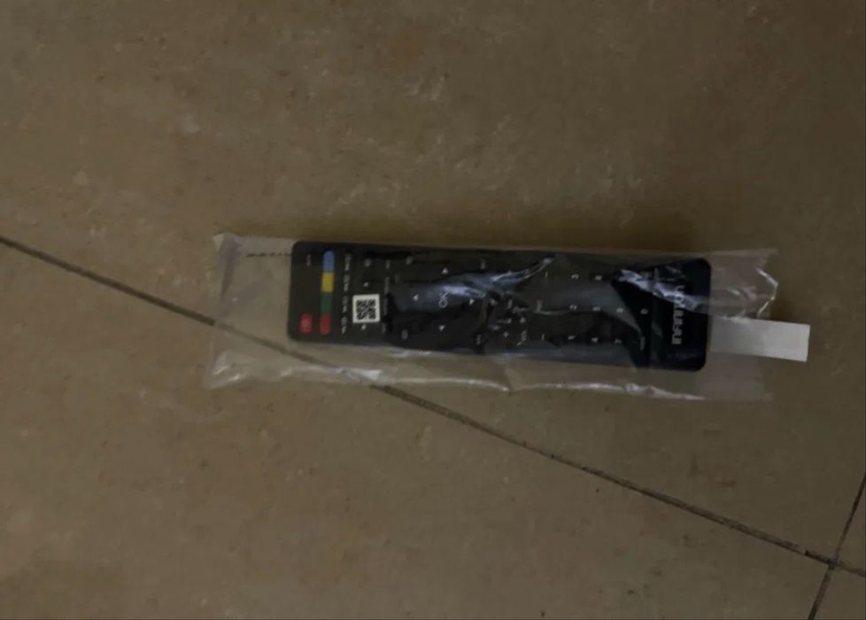 TV Infiniton 32” – excelente estado – Com comando