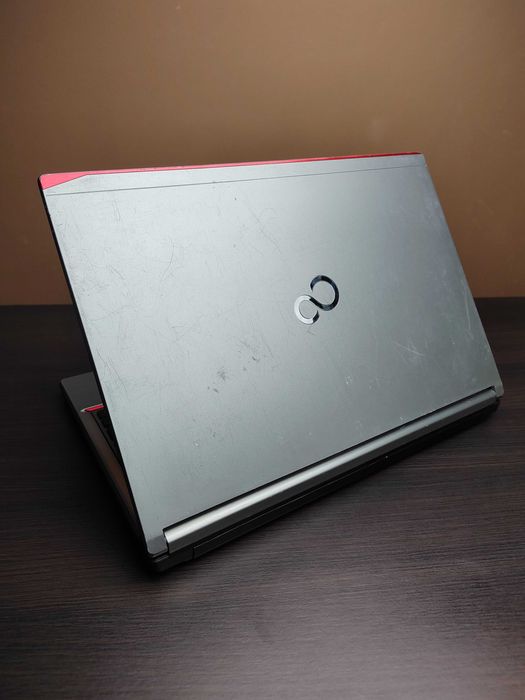 LAPTOP | Fujitsu LifeBook E736 | i5-6200U | 8GB | 128SSD | Win11