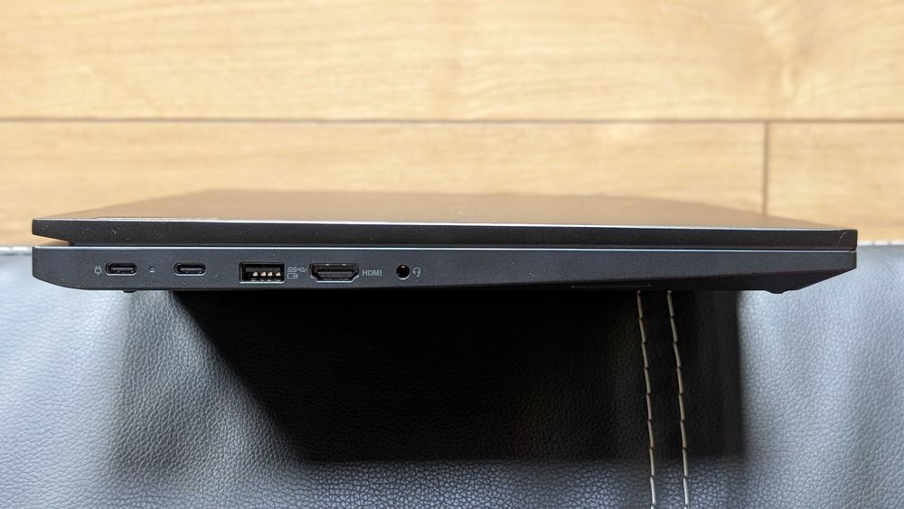 Lenovo ThinkPad E16 16" FHD+ IPS AMD Ryzen 7 7730U 16Gb 512Gb