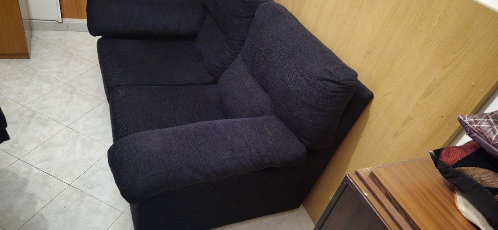 Vendo sofá preto