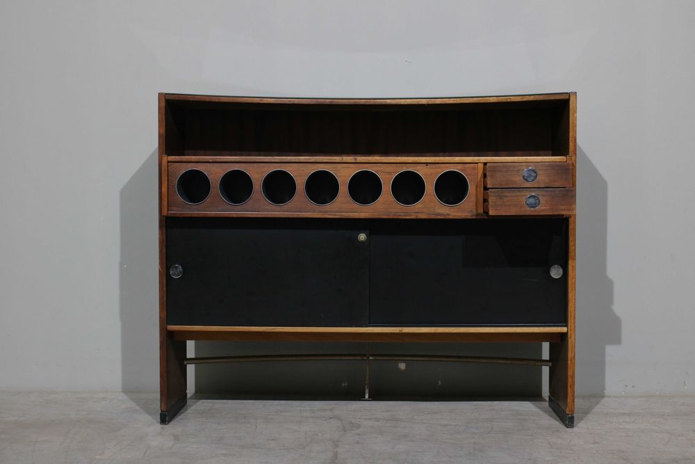Móvel Bar Erik Buch em pau santo | Design Dinamarquês | Vintage